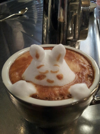 Illustration for article titled Geeky Caffè Latte Art Goes 3D, Continues To Blow Minds